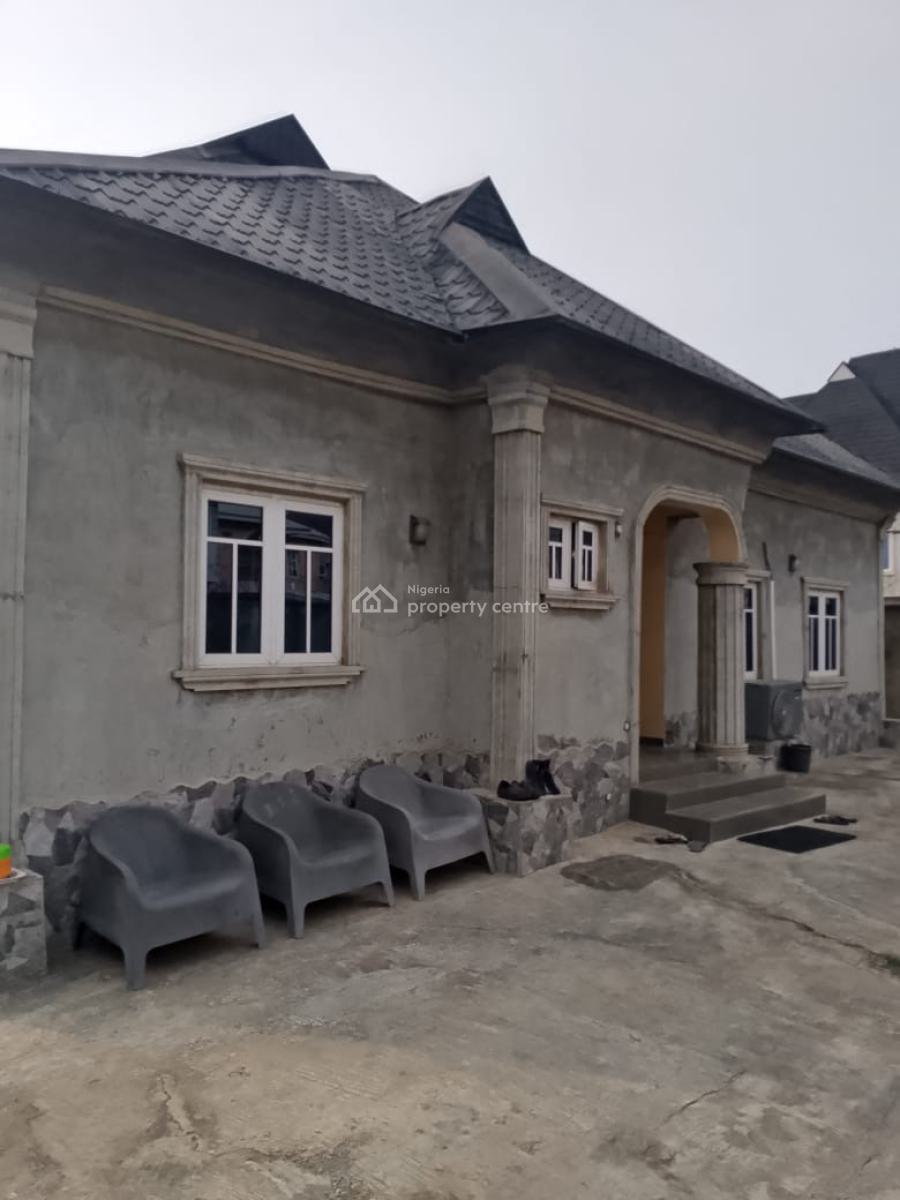 3 Bedroom Bungalow, Corner Stone Bustop, Ebute Igbogbo, Igbogbo, Ikorodu, Lagos, Detached Bungalow for Sale