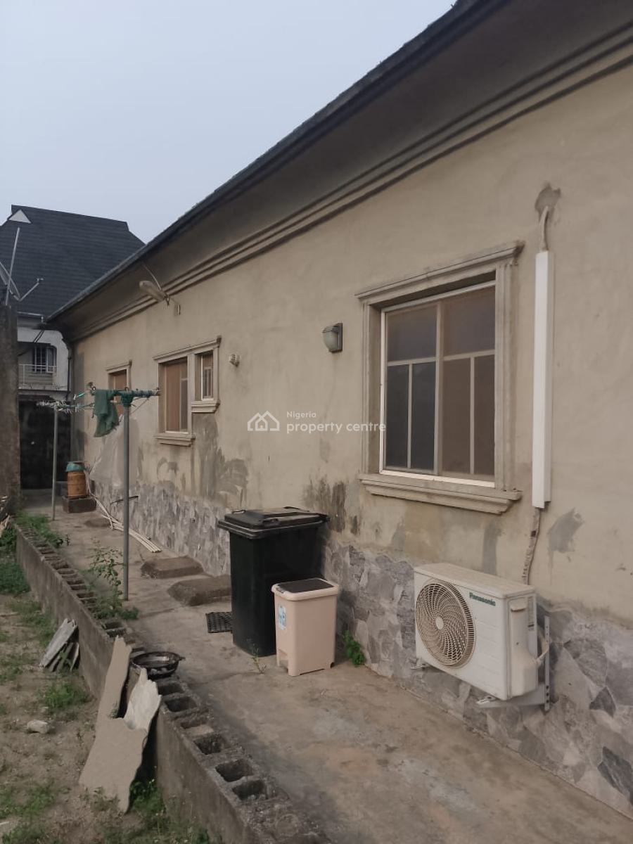 3 Bedroom Bungalow, Corner Stone Bustop, Ebute Igbogbo, Igbogbo, Ikorodu, Lagos, Detached Bungalow for Sale