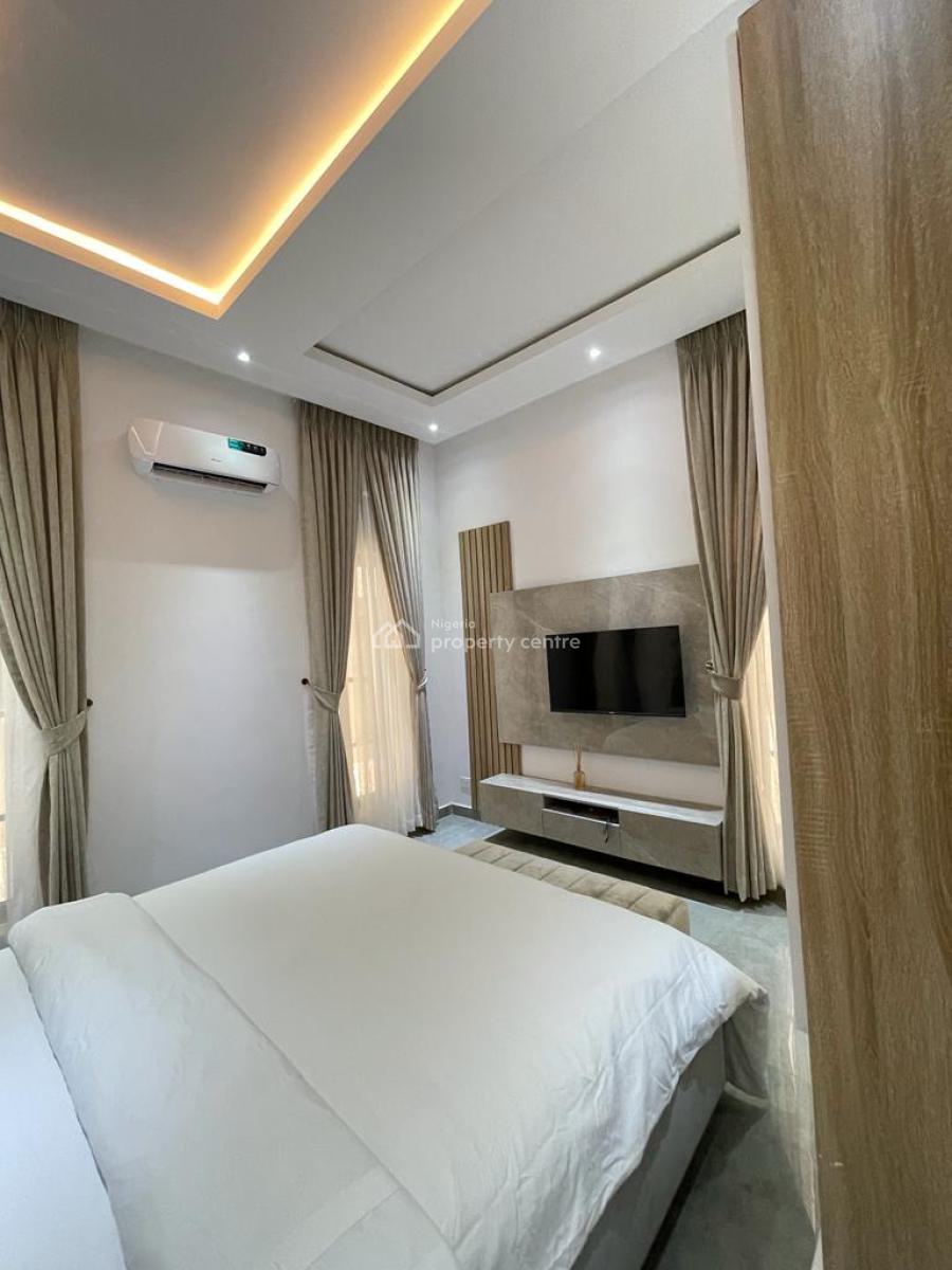 a Brand New Luxury 2bedroom Apartment with Swimming Pool,ps5, Gym, Ele, Lekki Phase 1, Lekki, Lagos, Flat / Apartment Short Let