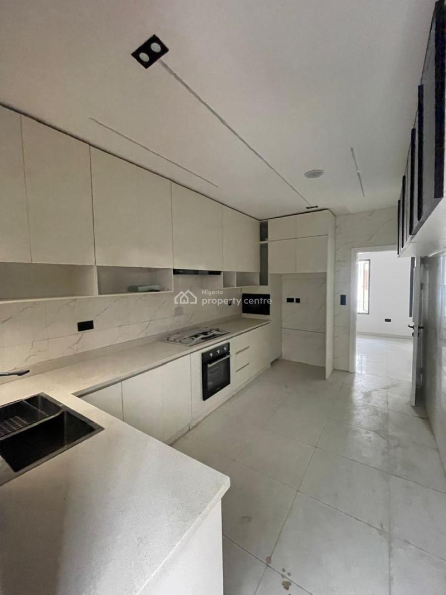 Beautiful 4 Bedrooms Terrace with a Bq, Lekki Phase 1, Lekki, Lagos, Terraced Duplex for Rent