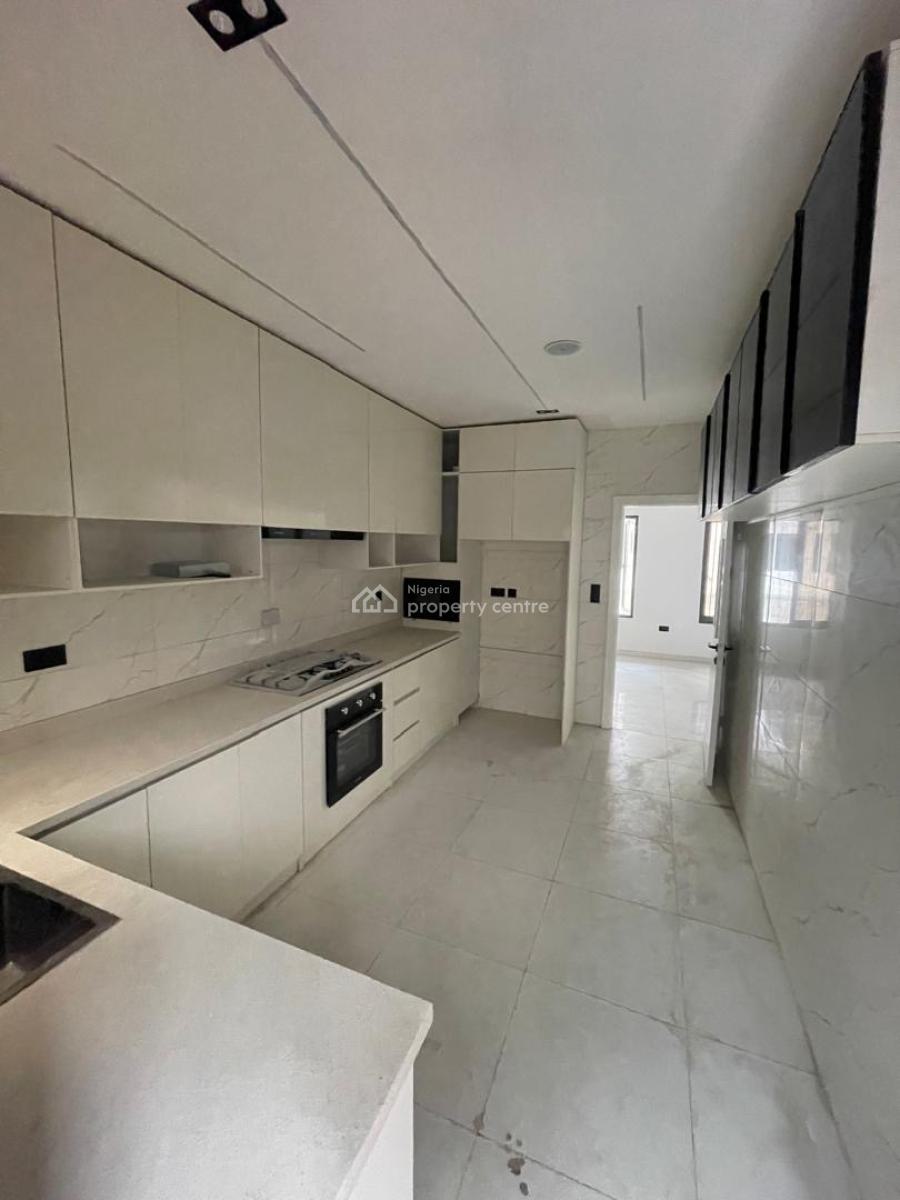Beautiful 4 Bedrooms Terrace with a Bq, Lekki Phase 1, Lekki, Lagos, Terraced Duplex for Rent