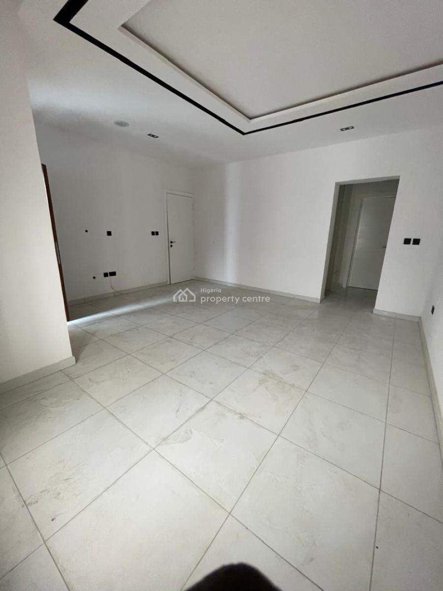 Beautiful 4 Bedrooms Terrace with a Bq, Lekki Phase 1, Lekki, Lagos, Terraced Duplex for Rent