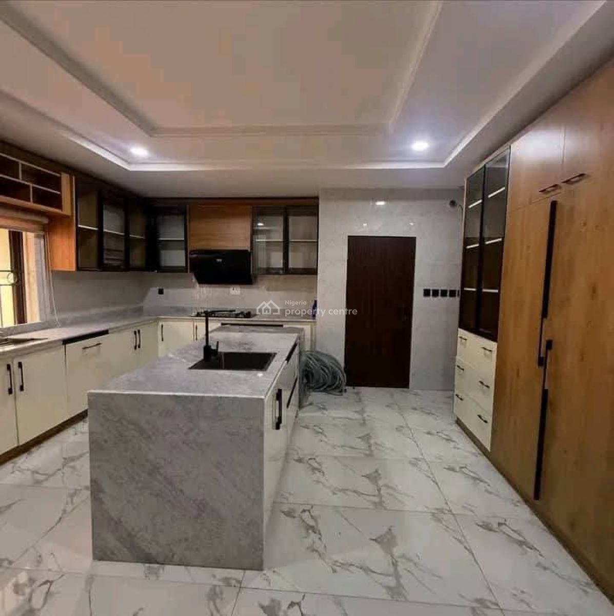 Galant 7bedrooms Detached, Serene, Maitama District, Abuja, Detached Duplex for Sale