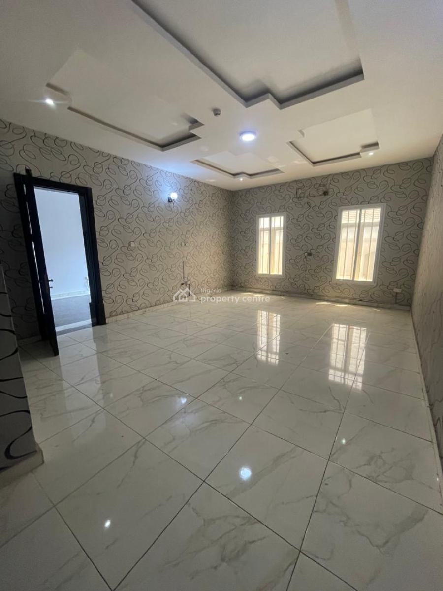 Nicely Renovated 3 Bedrooms Terrace House, Lekki Phase 1 Right Hand Side, Lekki, Lagos, Terraced Duplex for Rent