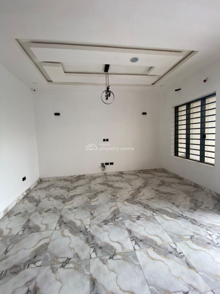 3 Bedroom Duplex, Atlantic Nominee Layout Estate, Ajah, Lagos, Terraced Duplex for Sale