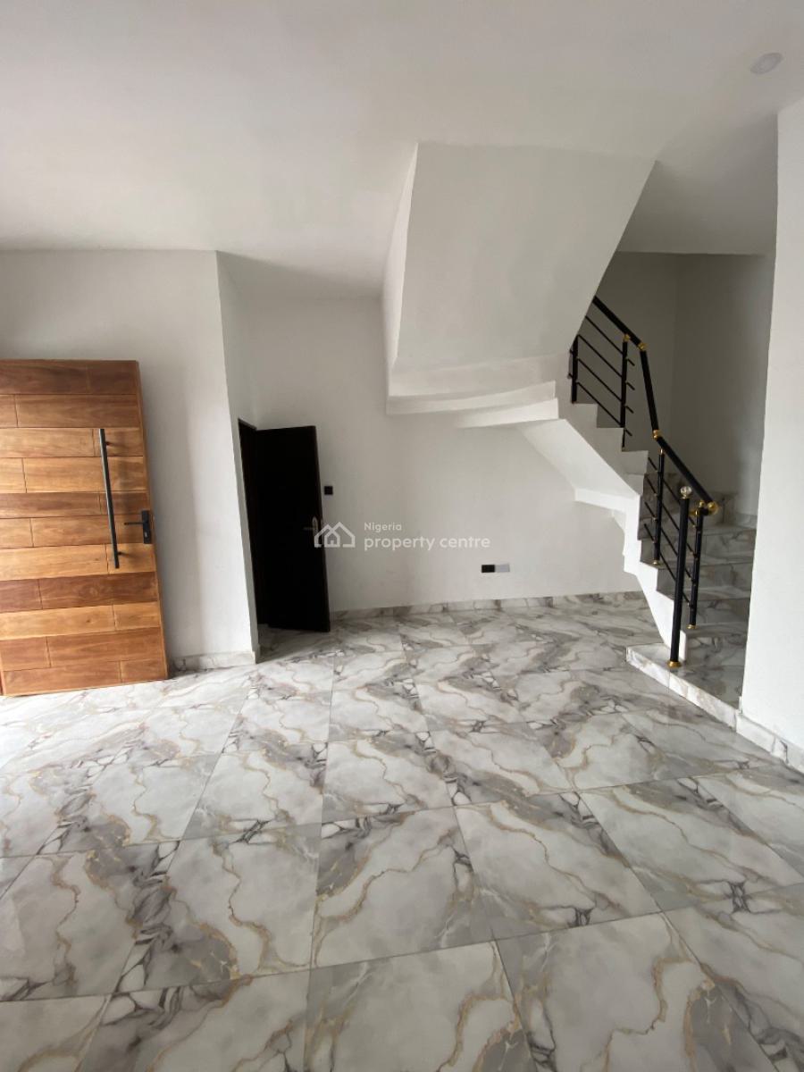3 Bedroom Duplex, Atlantic Nominee Layout Estate, Ajah, Lagos, Terraced Duplex for Sale