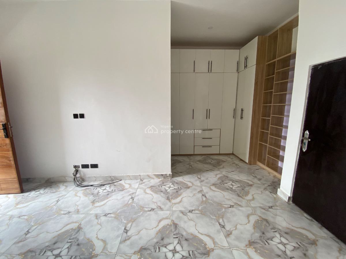 3 Bedroom Duplex, Atlantic Nominee Layout Estate, Ajah, Lagos, Terraced Duplex for Sale