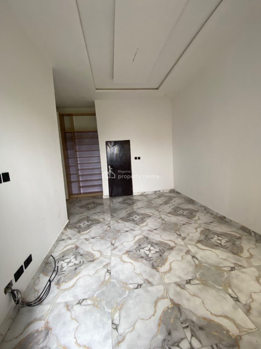 3 Bedroom Duplex, Atlantic Nominee Layout Estate, Ajah, Lagos, Terraced Duplex for Sale