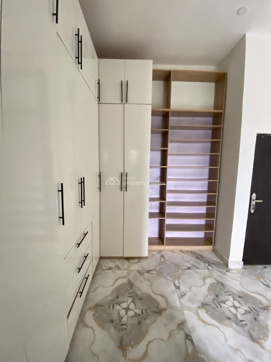 3 Bedroom Duplex, Atlantic Nominee Layout Estate, Ajah, Lagos, Terraced Duplex for Sale