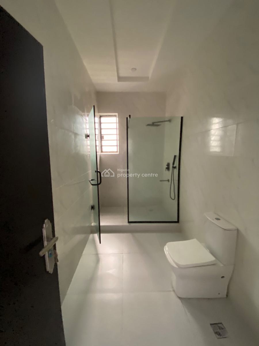 3 Bedroom Duplex, Atlantic Nominee Layout Estate, Ajah, Lagos, Terraced Duplex for Sale