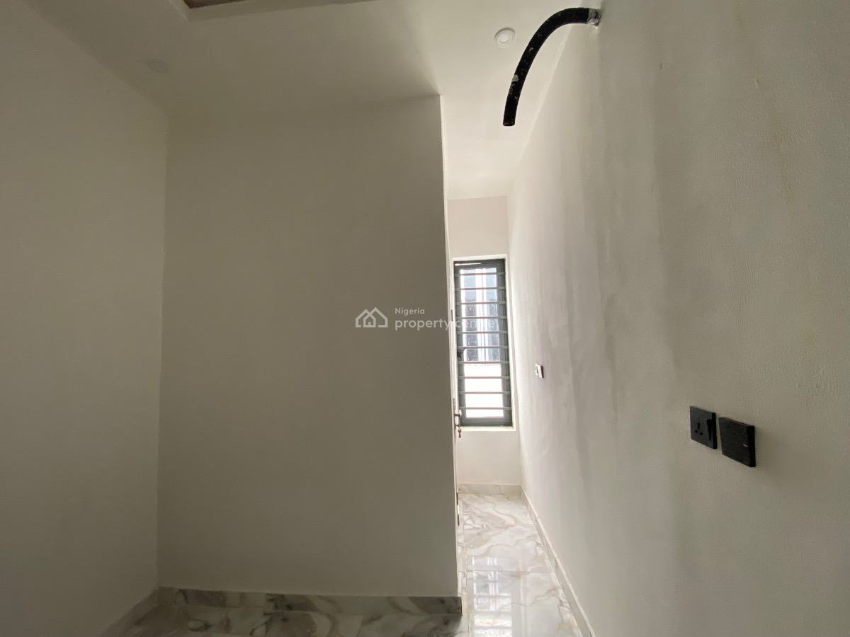 3 Bedroom Duplex, Atlantic Nominee Layout Estate, Ajah, Lagos, Terraced Duplex for Sale