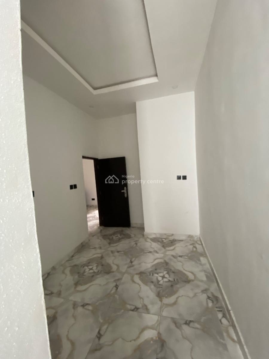 3 Bedroom Duplex, Atlantic Nominee Layout Estate, Ajah, Lagos, Terraced Duplex for Sale