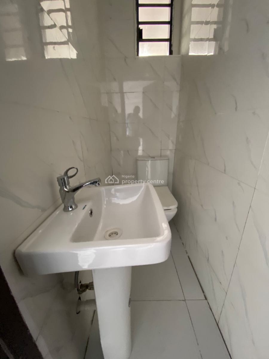 3 Bedroom Duplex, Atlantic Nominee Layout Estate, Ajah, Lagos, Terraced Duplex for Sale
