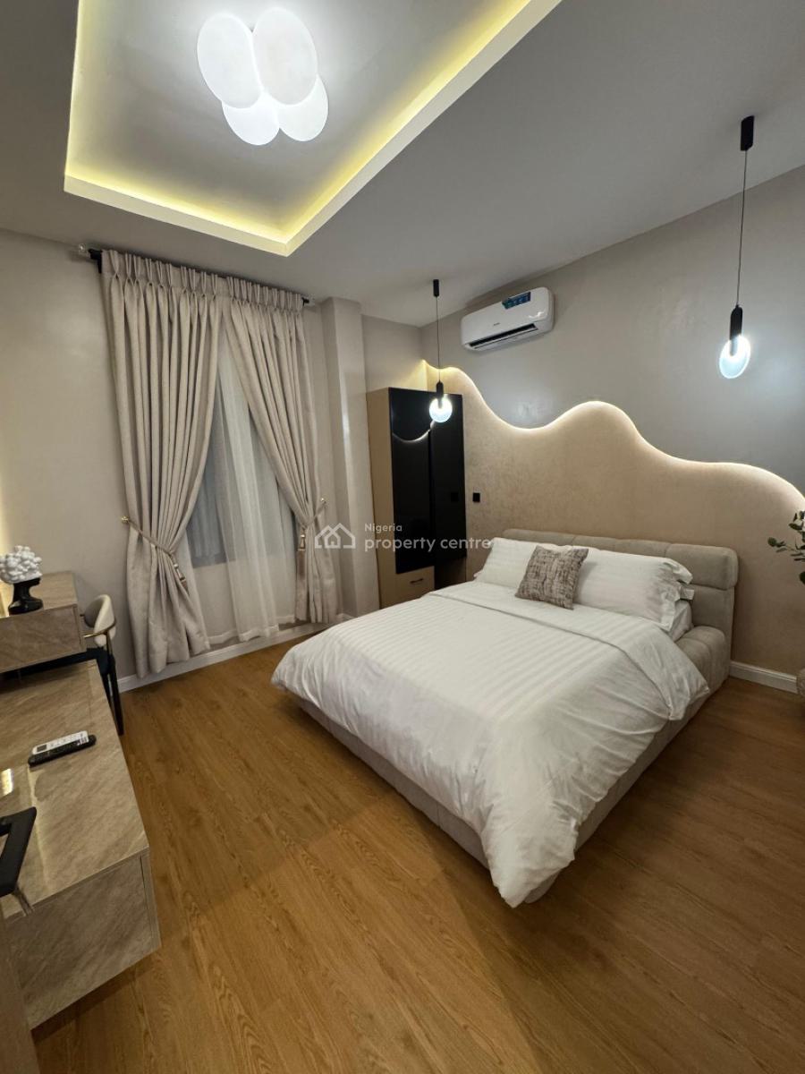 Cozy 1 Bedroom Apartment with Swimming Pool ‍️, Gym, Ps5 on Request, Lekki Phase 1, Lekki, Lagos, Flat / Apartment Short Let