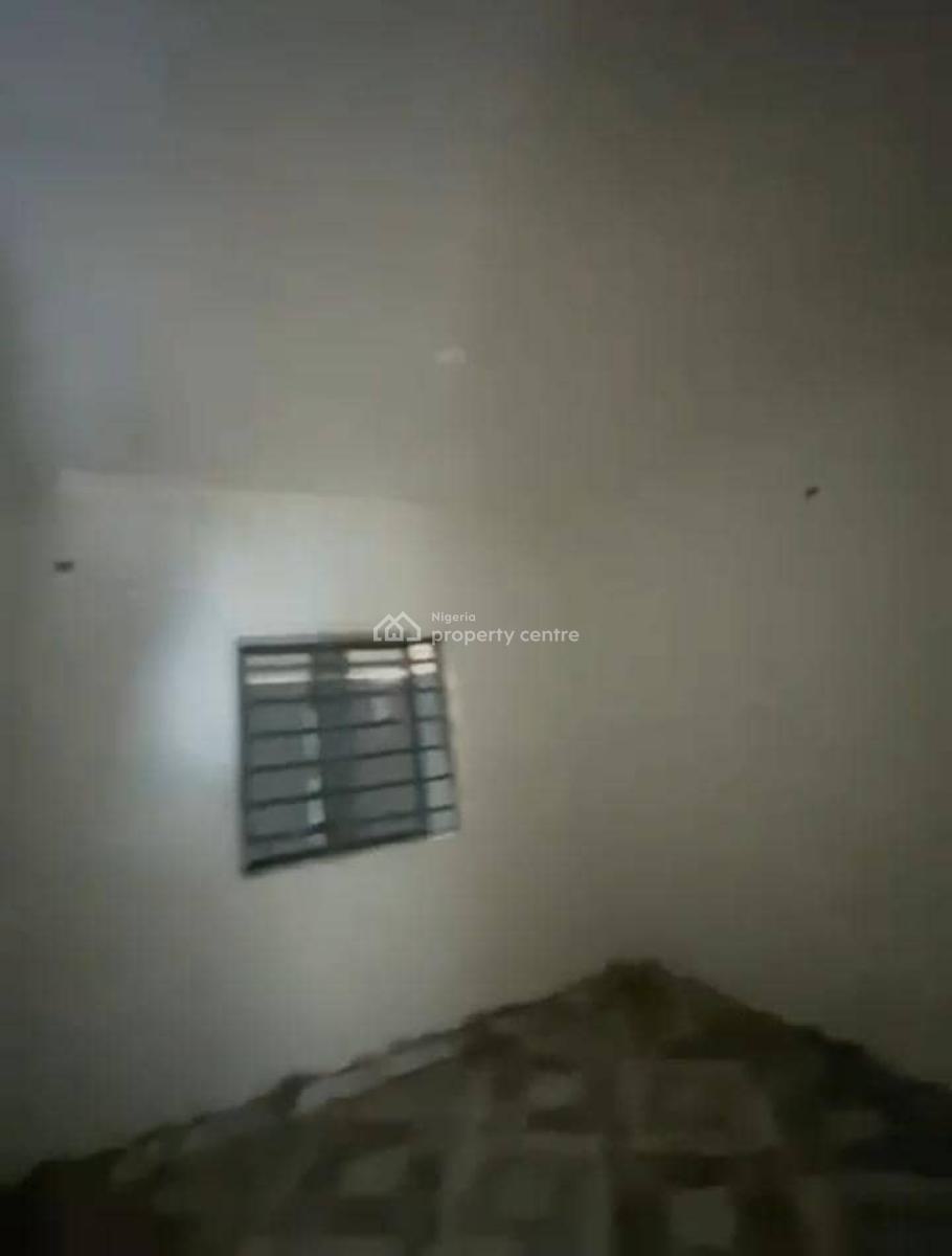 Lovely Sweet Mini Flat, Off Shipeolu Street, Shomolu, Lagos, Mini Flat (room and Parlour) for Rent