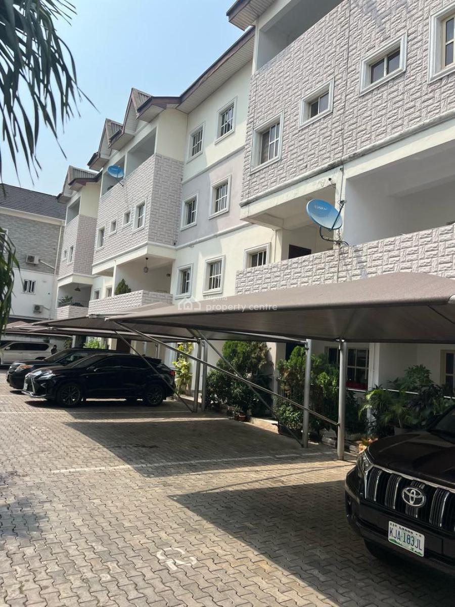 Well Maintained Spacious 3 Bedroom a Room Bq with Poolg, Parkview, Ikoyi, Lagos, House for Sale