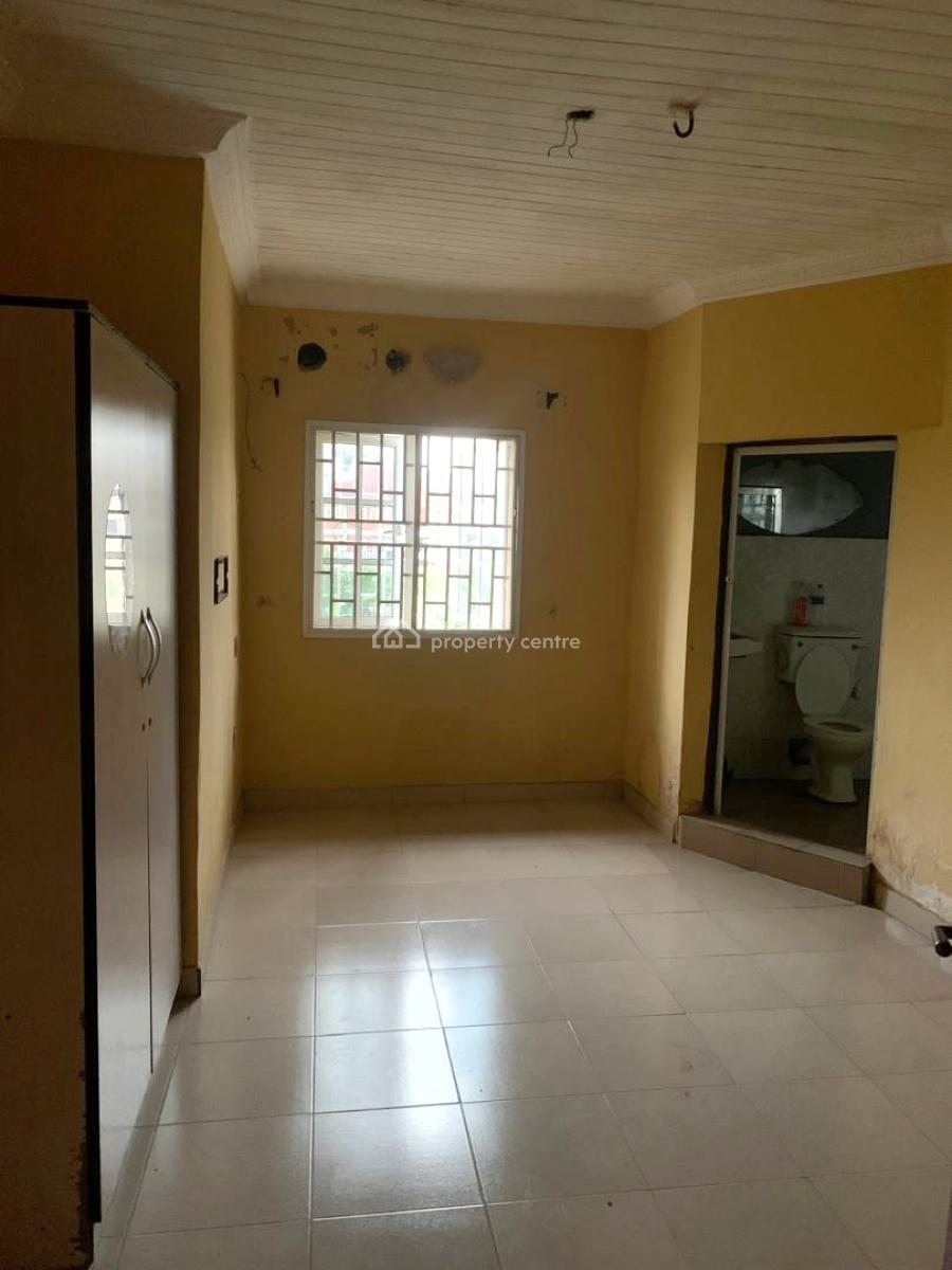 Luxury 2 Bedroom Apartment in an Estate Gbagada, Gbagada, Lagos, Flat / Apartment for Rent