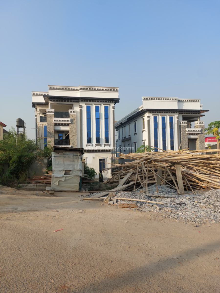 Lovely 6 Bedroom Fully Detached Duplex with Bq, Gwarinpa, Abuja, Detached Duplex for Sale