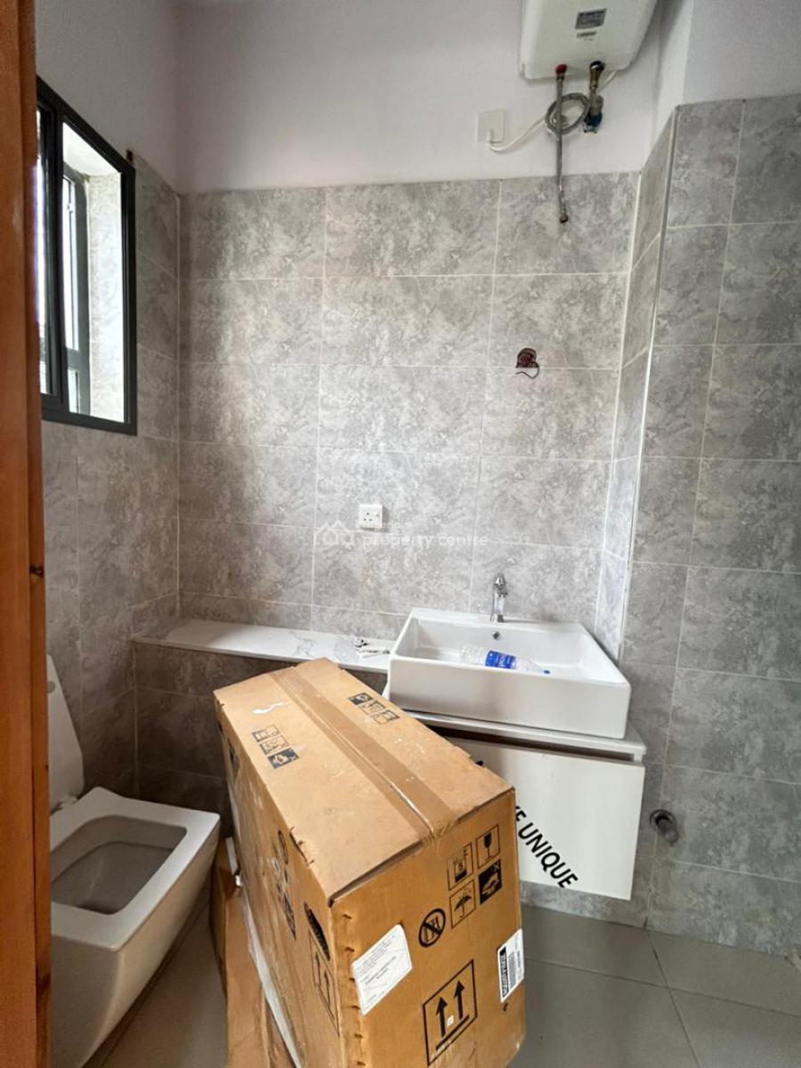 Newly Built 2bedroom Flat with Swimming Pool and Gym, Ologolo, Lekki, Lagos, Flat / Apartment for Sale