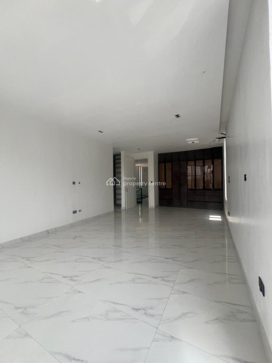 Massively Spacious Luxurious 5 Bedroom Fully Detached Duplex with Bq, Megamound Estate, Ikota, Lekki, Lagos, Detached Duplex for Sale