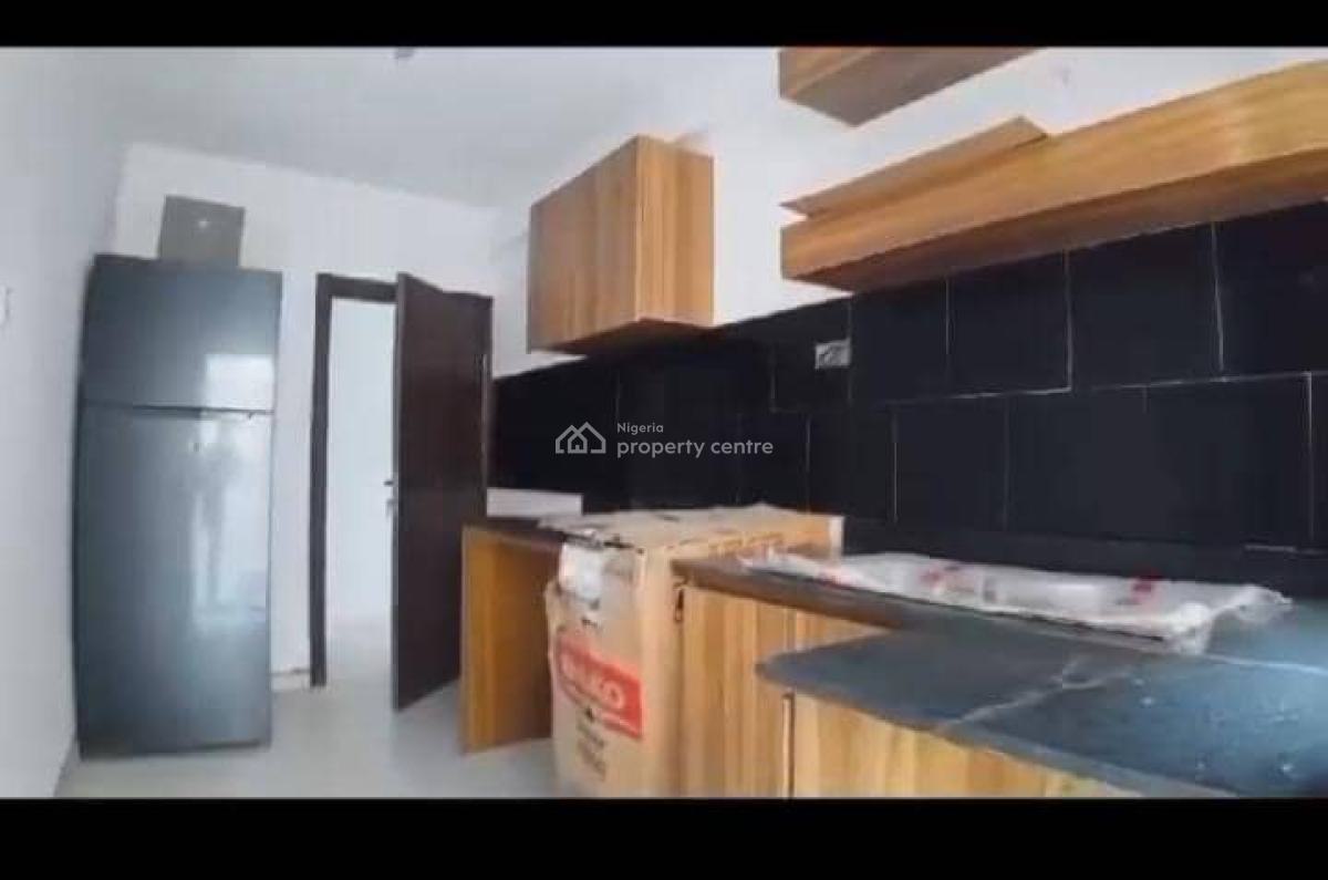 Brand New 3 Bedroom Flat, Off Fashoro Street, Surulere, Lagos, Flat / Apartment for Sale