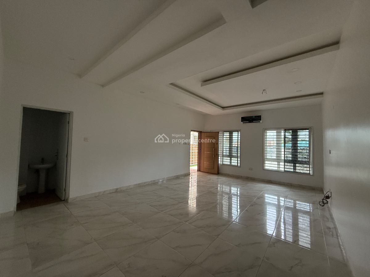 Spacious 3 Bedroom with a Bq, Jahi Gilmore, Jahi, Abuja, Flat / Apartment for Rent