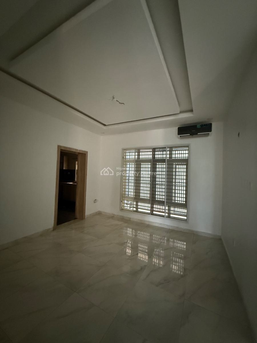 Spacious 3 Bedroom with a Bq, Jahi Gilmore, Jahi, Abuja, Flat / Apartment for Rent