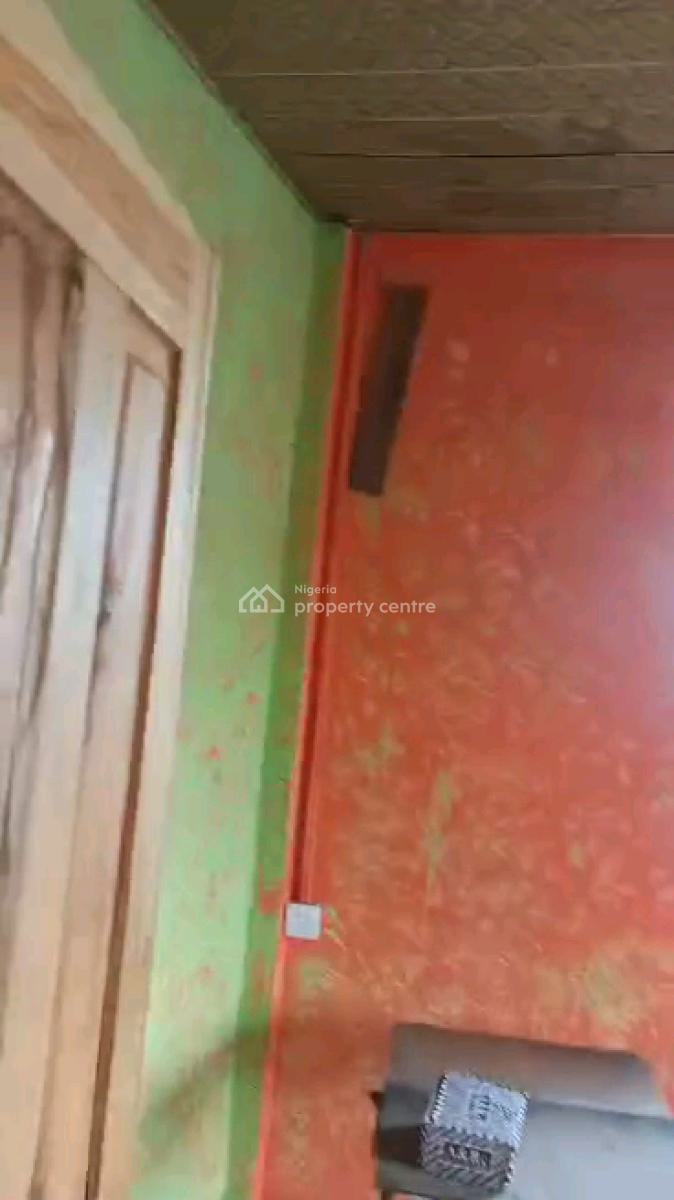 a Decent Miniflat at Makoko Road, Makoko Road, Adekunle, Yaba, Lagos, Mini Flat (room and Parlour) for Rent