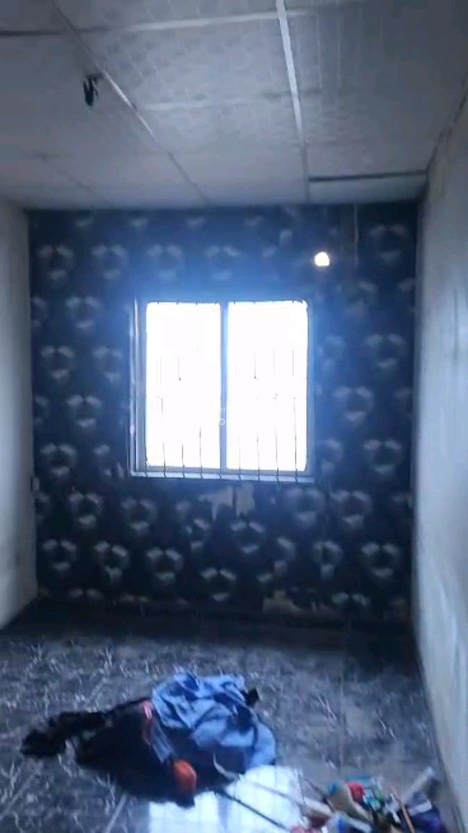 a Decent Miniflat at Makoko Road, Makoko Road, Adekunle, Yaba, Lagos, Mini Flat (room and Parlour) for Rent