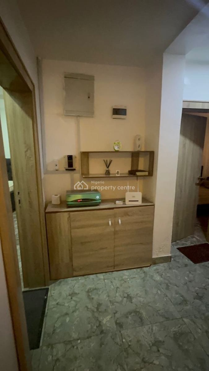 Very Massive and Spacious Three Bedroom Apartment, Brain and Hammers City, Life Camp, Abuja, Flat / Apartment for Sale