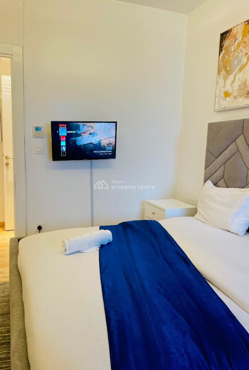 Newly Renovated 3 Bedroom Apartment with Swimming Pool, Spa, Gym, Eko Atlantic City, Lagos, Flat / Apartment Short Let
