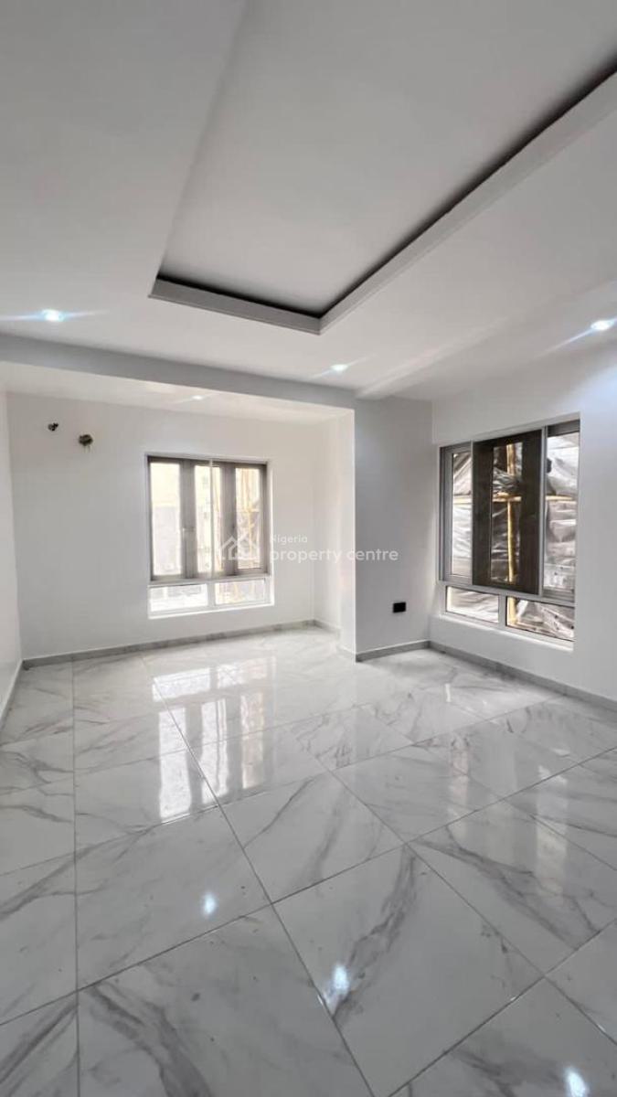 Beautiful 3 Bedroom, Lekki Phase 1, Lekki, Lagos, Flat / Apartment for Rent