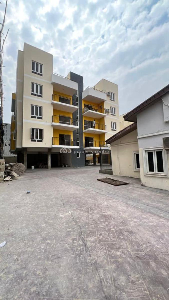 Beautiful 3 Bedroom, Lekki Phase 1, Lekki, Lagos, Flat / Apartment for Rent