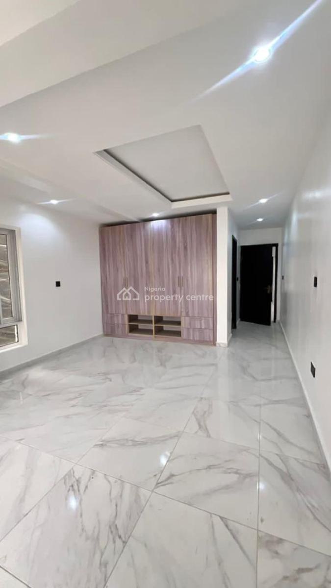Beautiful 3 Bedroom, Lekki Phase 1, Lekki, Lagos, Flat / Apartment for Rent