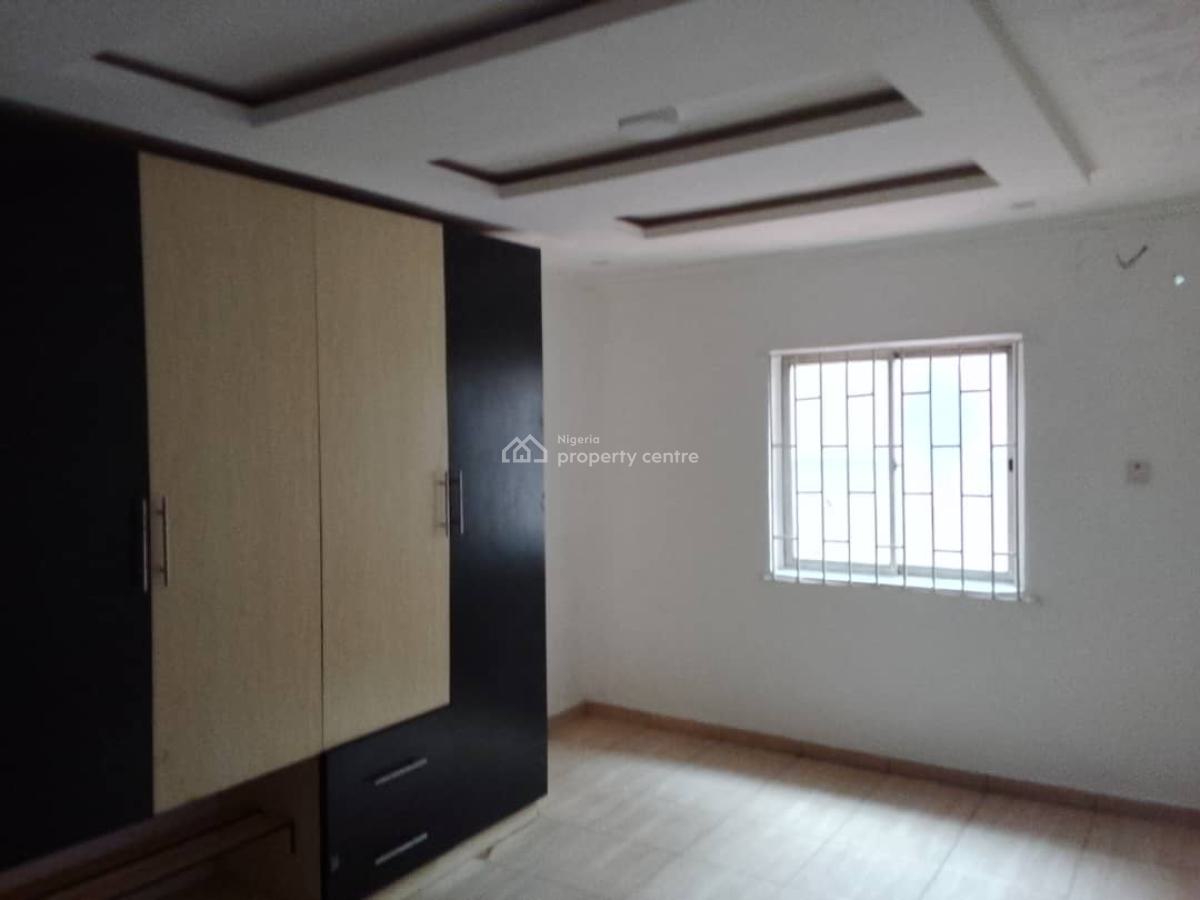 3 Bedroom Apartment, Toyin Street, Ikeja, Lagos, Flat / Apartment for Rent