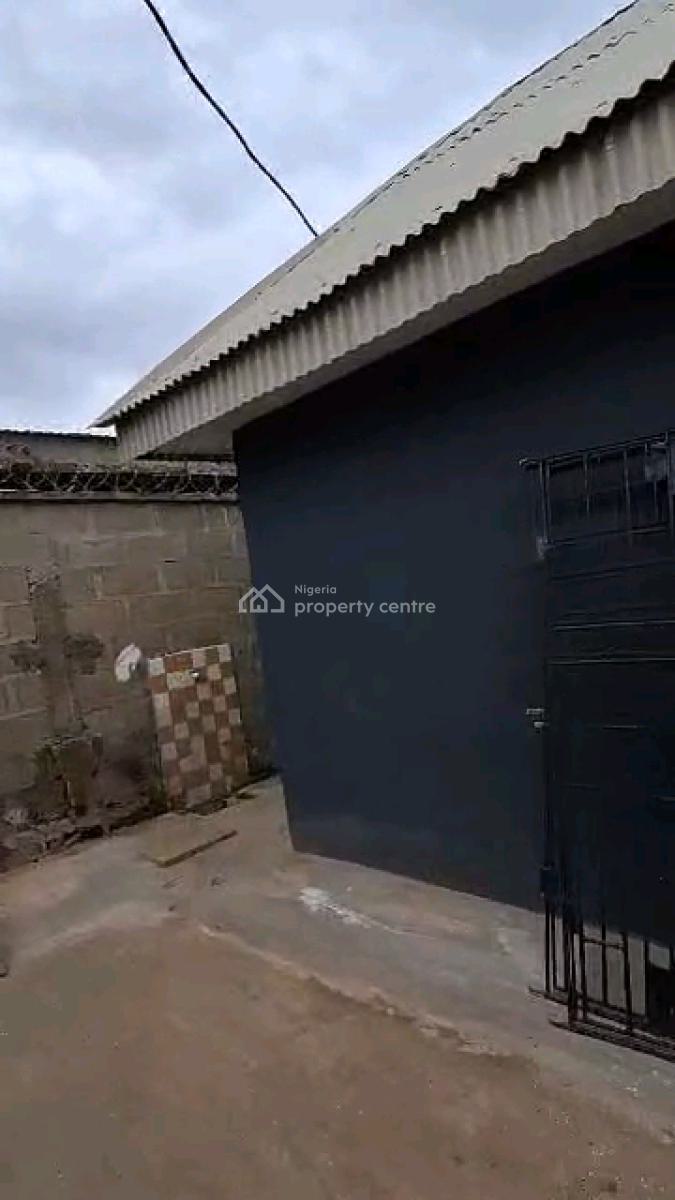 a Newly Built Block of 5 Flats on a Full Plot of Land Consisting, Abaranje Road, Ikotun, Lagos, Block of Flats for Sale