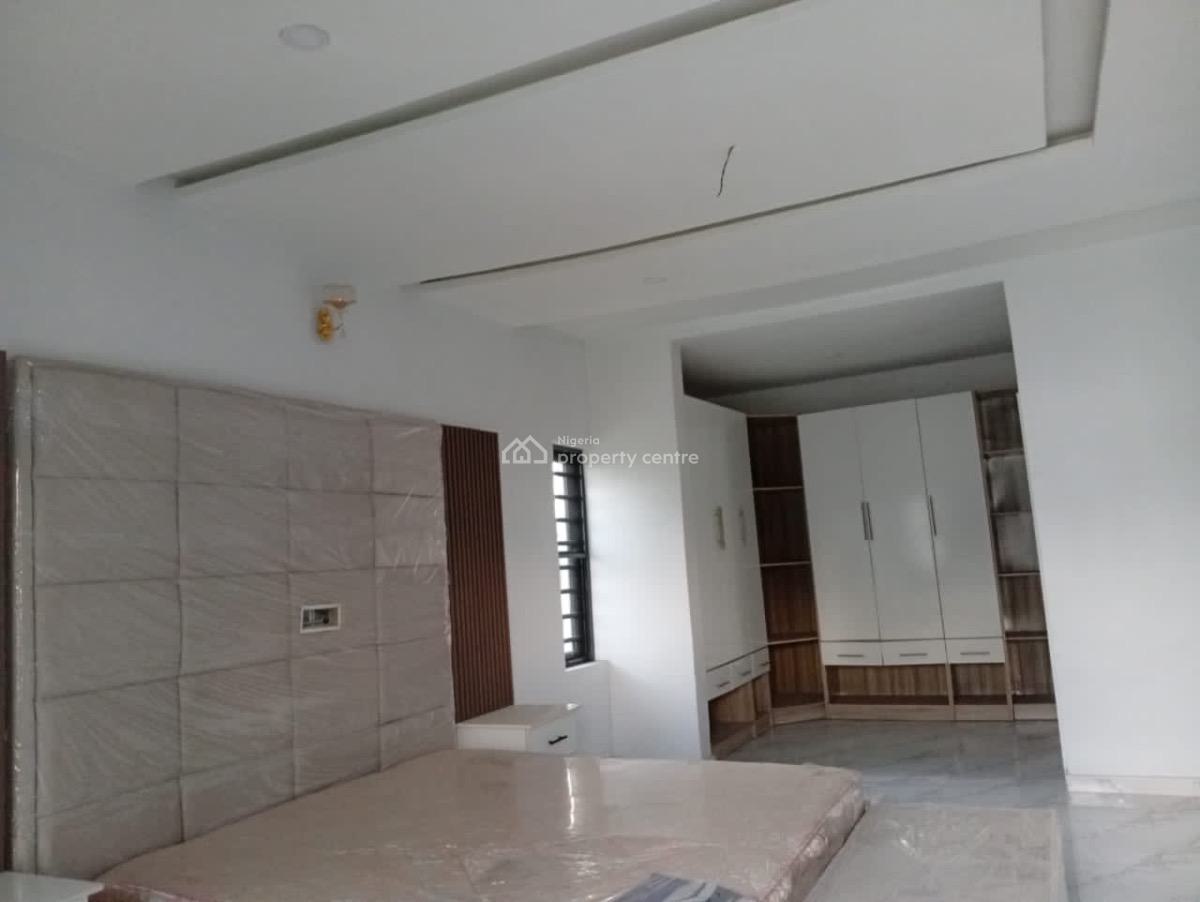 Exquisitely Built and Fully Furnished 4-bedrooms Bungalow Plus a 2-bed, Challenge, Ibadan, Oyo, Detached Bungalow for Sale