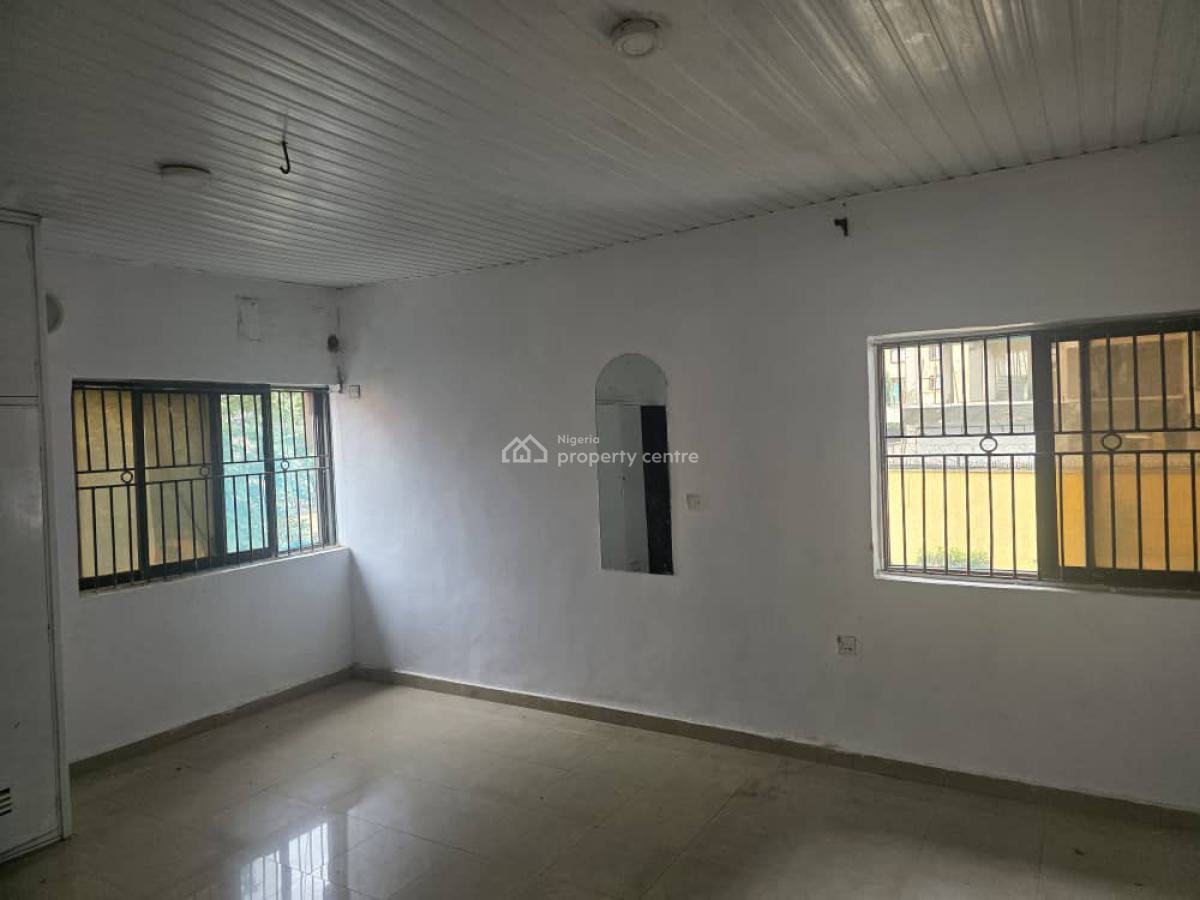 3 Bedroom Apartment, Ogba Gra. Adeniji Estate, Ogba, Ikeja, Lagos, Flat / Apartment for Rent