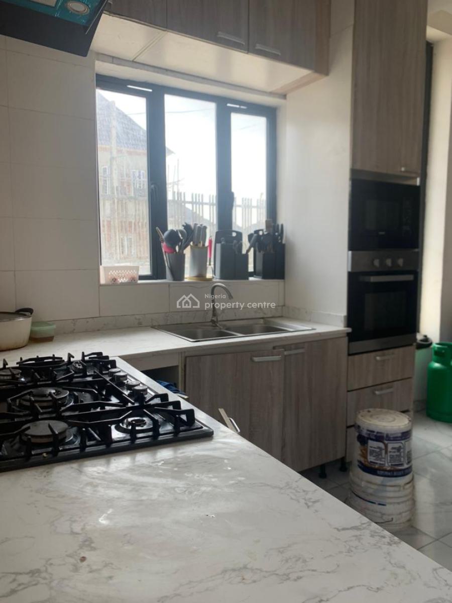 Luxury and Fully Serviced Single Bedroom (bq), Bayview Estate  Orchid Road Lekki, Lekki Expressway, Lekki, Lagos, Self Contain (single Rooms) for Rent