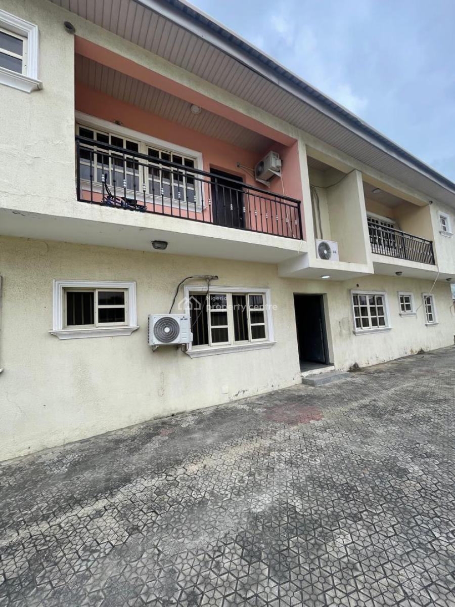Two Bedroom Flat, Lekki Phase 1, Lekki, Lagos, Flat / Apartment for Rent