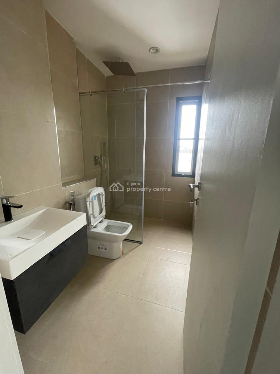 Brand New 3 Bedroom Flat, Lekki Phase 1 Right Hand Side, Lekki, Lagos, Flat / Apartment for Rent