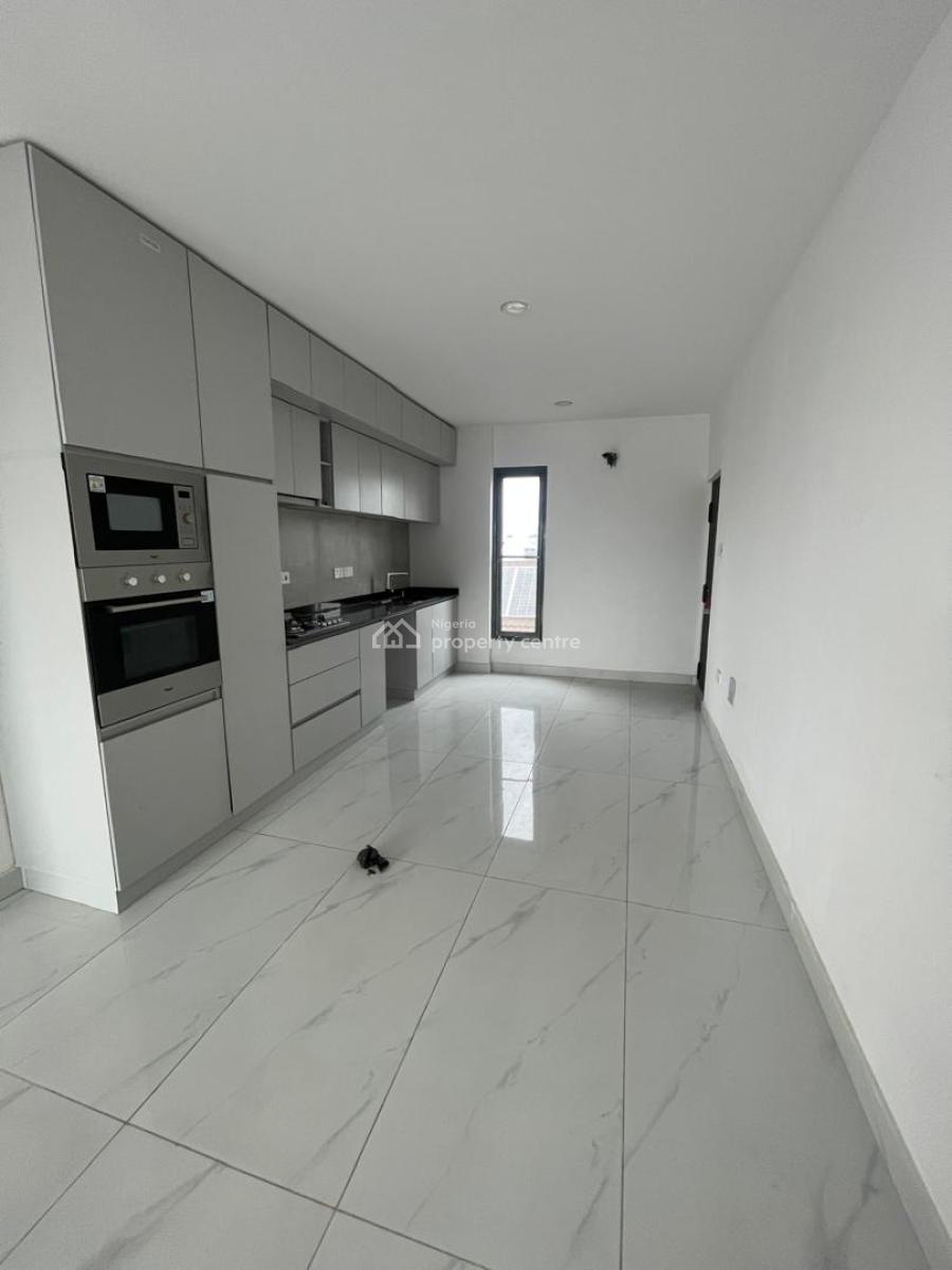 Brand New 3 Bedroom Flat, Lekki Phase 1 Right Hand Side, Lekki, Lagos, Flat / Apartment for Rent
