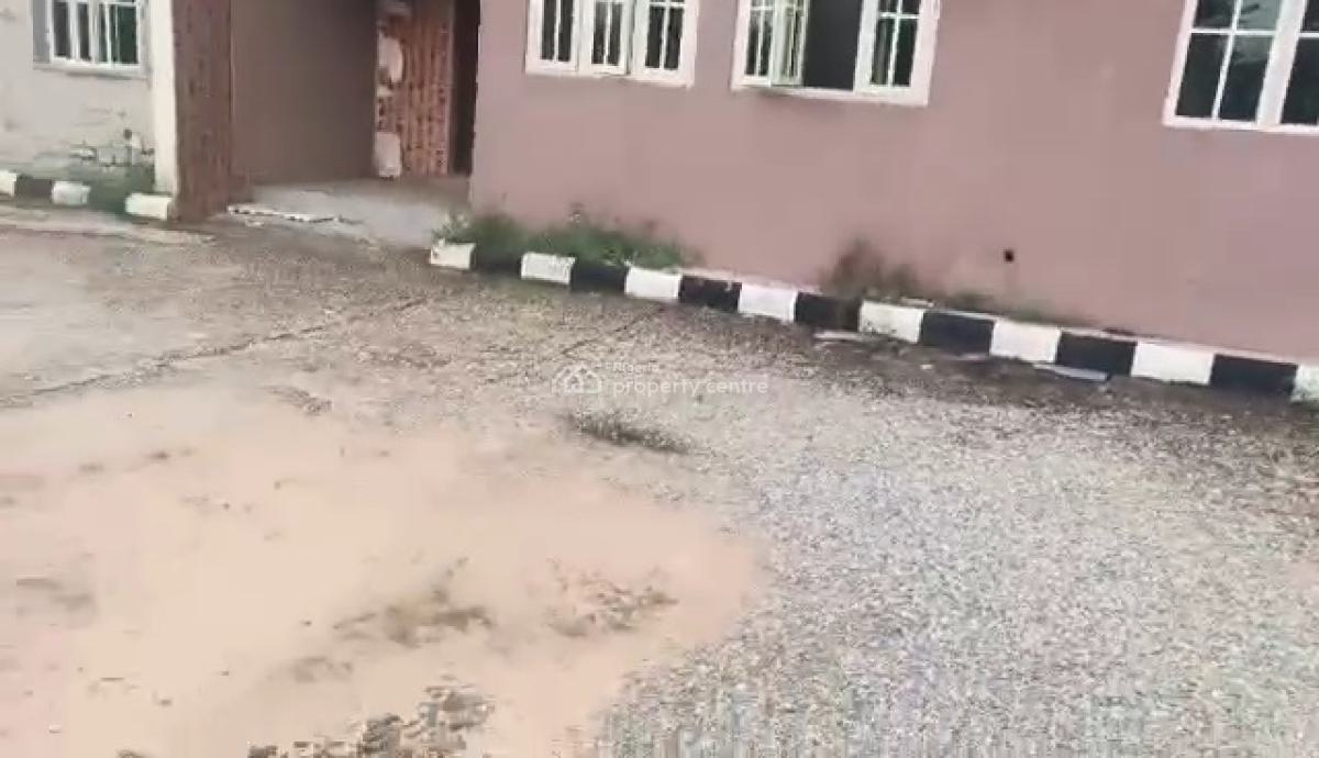 4 Bedroom Bungalow & Room & Parlour 100ft By 100ft Land, Iziengbe Street. Aideyan Road, Off Ihama Gra, Benin, Oredo, Edo, House for Sale