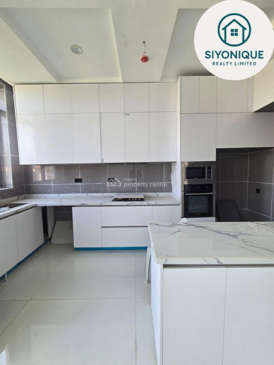 Exquisitely Built 2 Bedroom Apartments with Elevator, Swim Pool, Lekki Phase 1, Lekki, Lagos, Block of Flats for Sale
