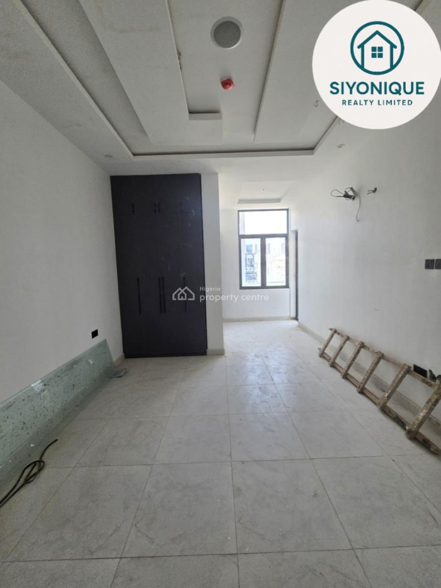 Exquisitely Built 2 Bedroom Apartments with Elevator, Swim Pool, Lekki Phase 1, Lekki, Lagos, Block of Flats for Sale