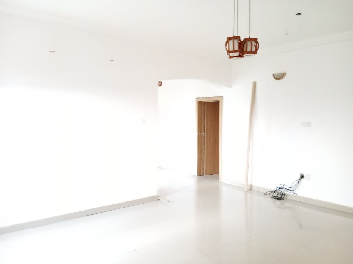 a Nice Room 3 Bedroom  Flat, Off Mobile Road, Ilaje, Ajah, Lagos, Flat / Apartment for Rent