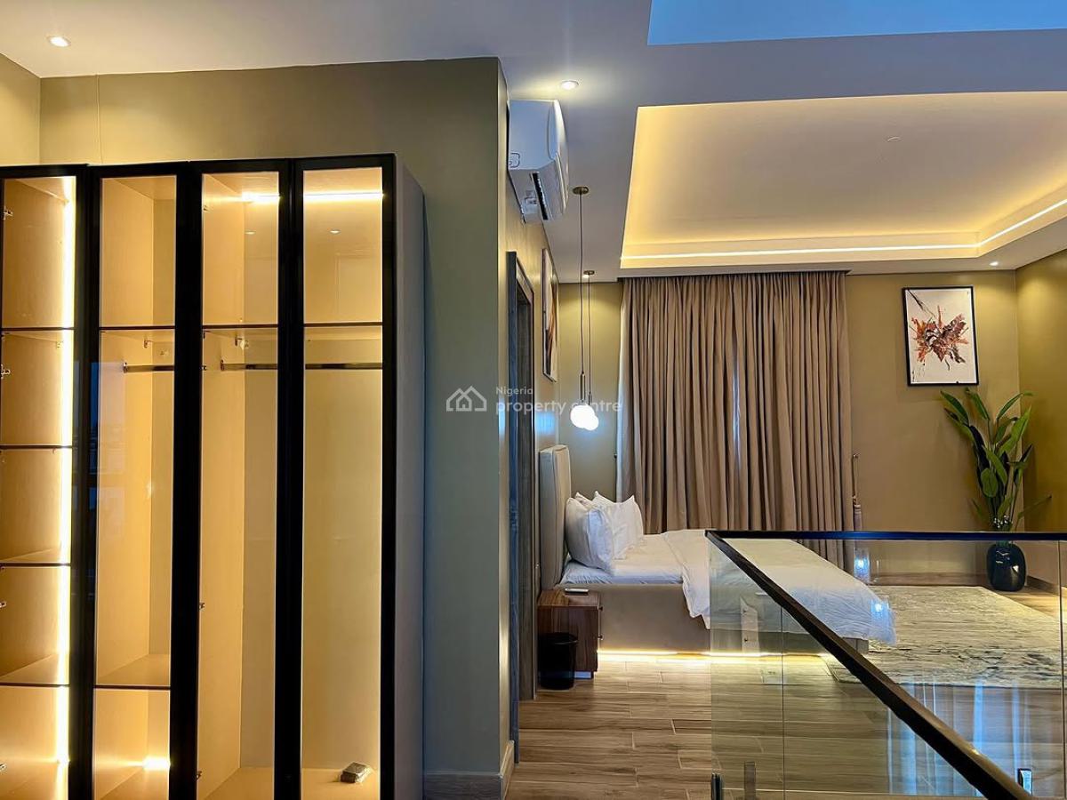 Two Bedroom Apartment, Lekki Phase 1, Lekki, Lagos, Flat / Apartment Short Let