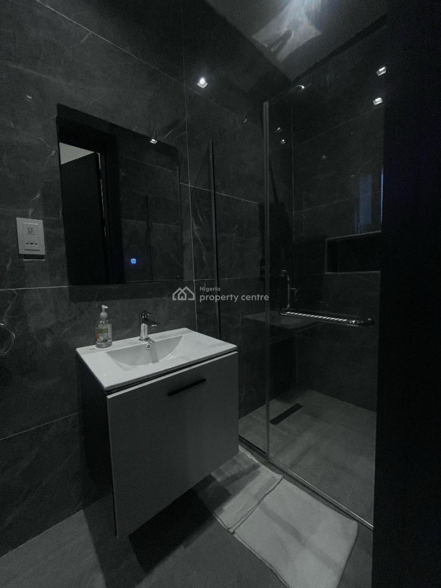 Luxury 2 Bedroom Maisonette, Lekki Phase 1, Lekki, Lagos, Flat / Apartment for Sale