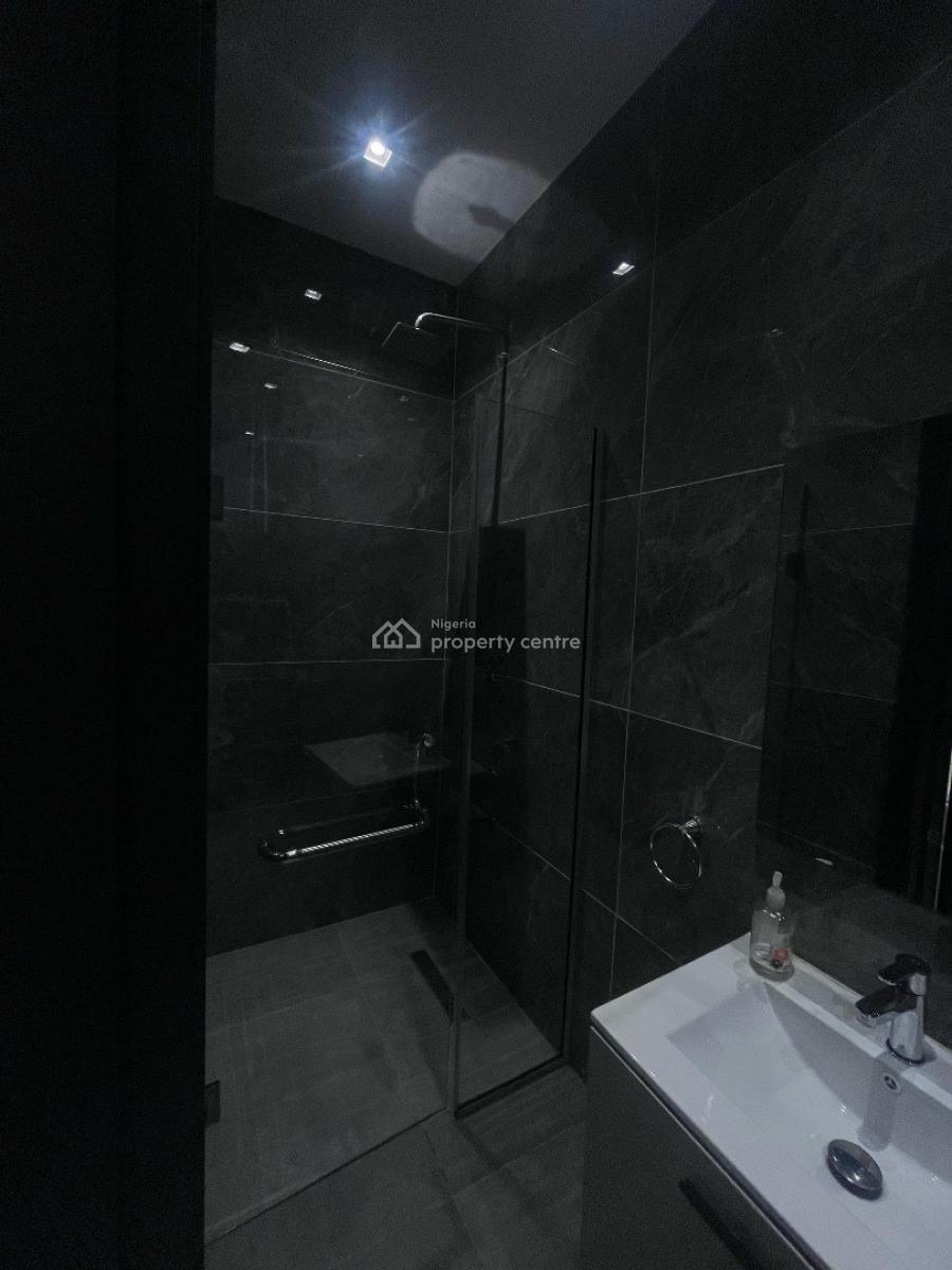 Luxury 2 Bedroom Maisonette, Lekki Phase 1, Lekki, Lagos, Flat / Apartment for Sale