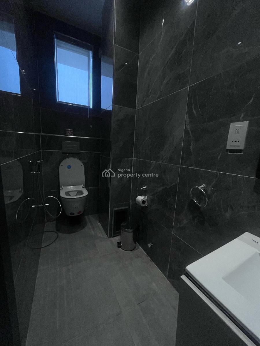 Luxury 2 Bedroom Maisonette, Lekki Phase 1, Lekki, Lagos, Flat / Apartment for Sale
